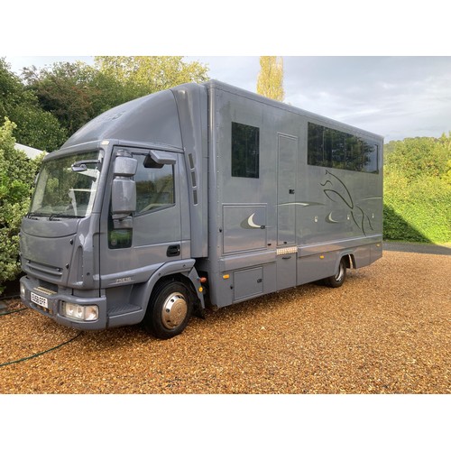 3007 - Iveco Euro cargo 5  75E16 horse lorry. 2 ton pay load, tilt cab. Reverse and interior cameras, 3 - 4... 