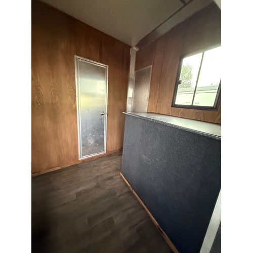 3007 - Iveco Euro cargo 5  75E16 horse lorry. 2 ton pay load, tilt cab. Reverse and interior cameras, 3 - 4... 