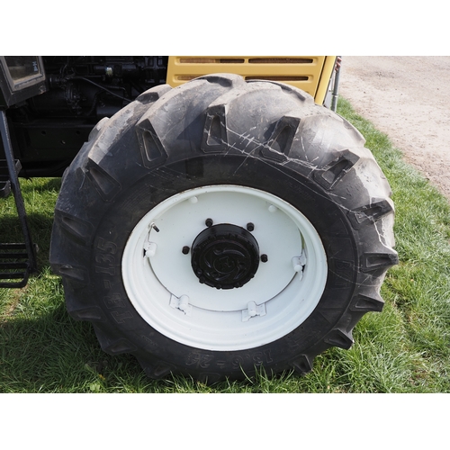Leyland 804 tractor. 1981. Runs and drives. Light restoration 12 years ...