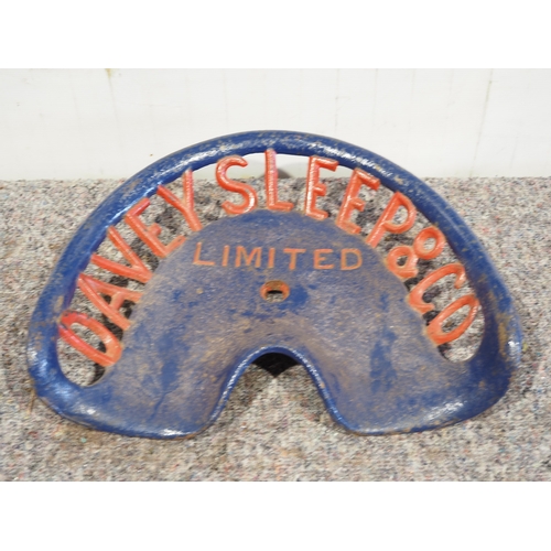 Lot 639       