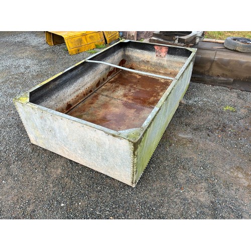 Galvanized riveted tank. 7ftx4ft