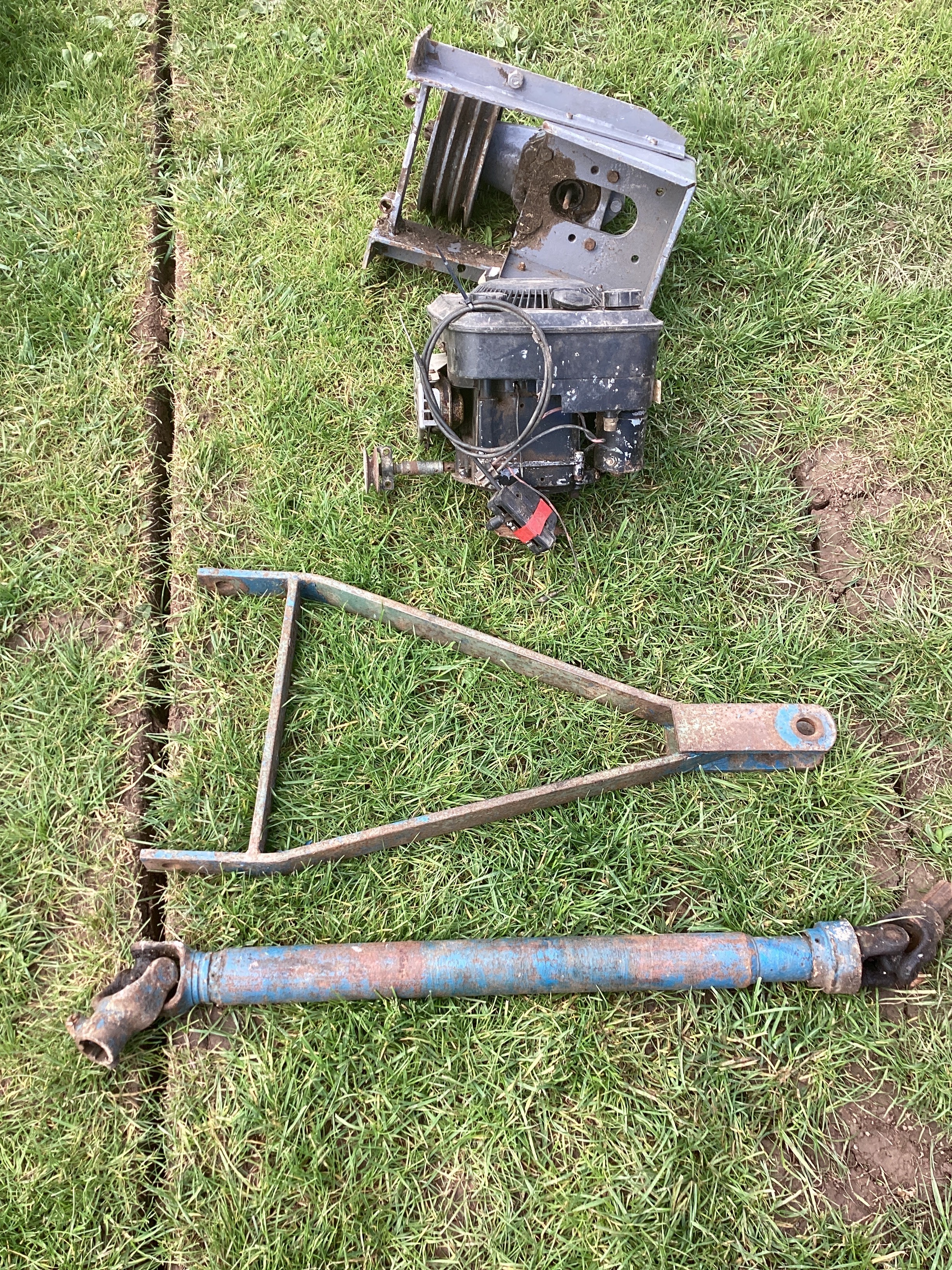 Hayter engine, topper gearbox, pto shaft and spares
