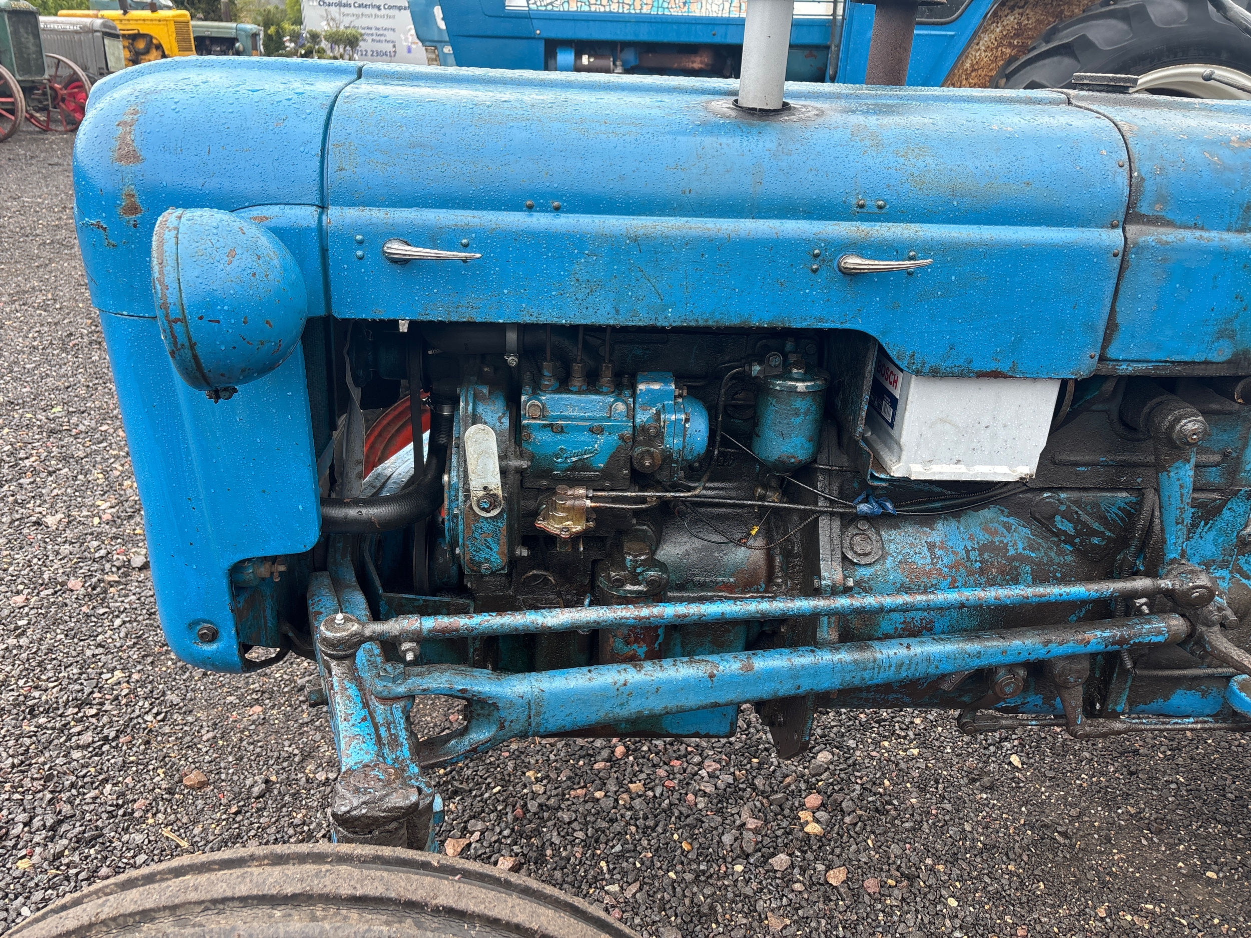 Fordson Dexta. 1959. Runs and drives. Fitted with roll frame and row ...