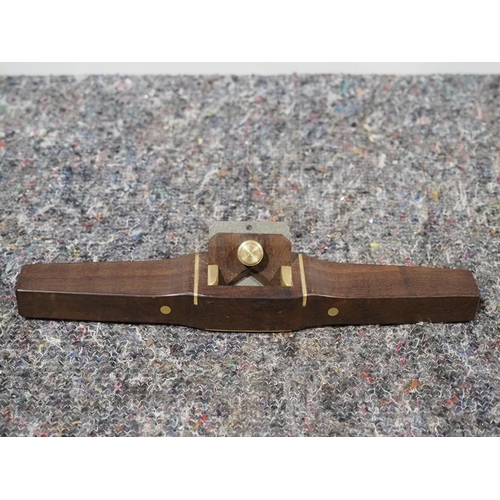 Lot 222       
