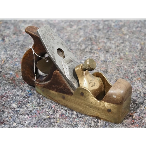 225 - Norris No.17 gun metal plane