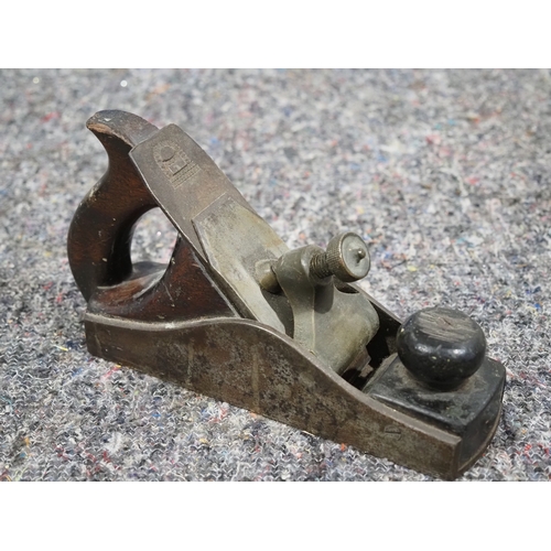 233 - Infill plane with F G Pearson iron