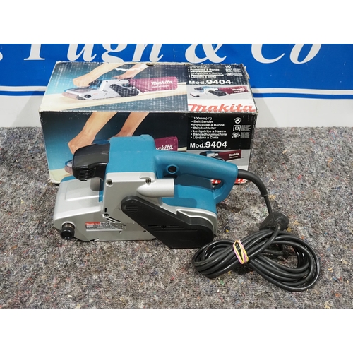 259 - Makita 9404 belt sander, very little use