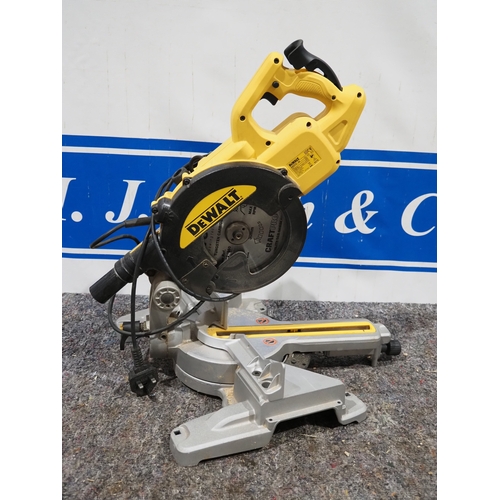 DeWalt DWS774 mitre saw