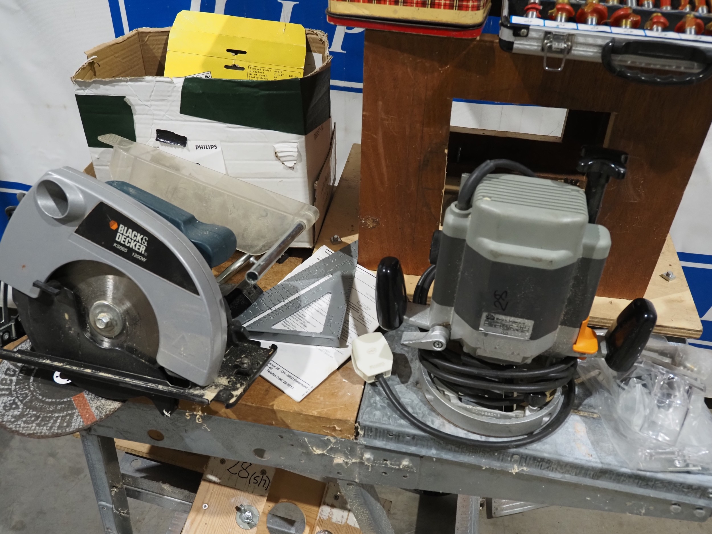 Elu industrial electronic router with new fence kit and dust collection ...