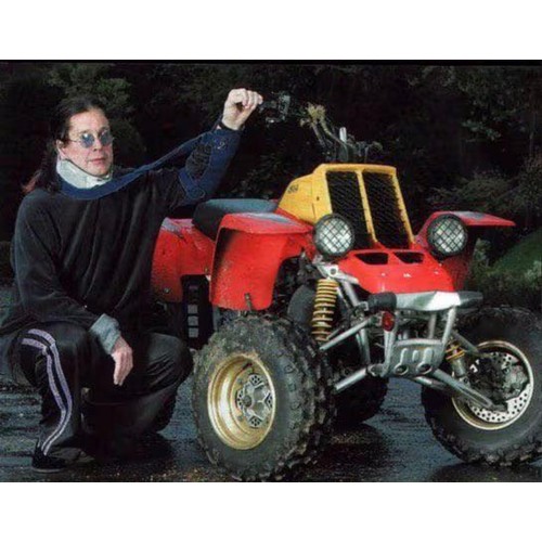 26 - Yamaha YFZ350(H) Banshee quad. 1996
Frame No. 3GG-107749
Engine No. 3GG-106678
Has not been run for ... 