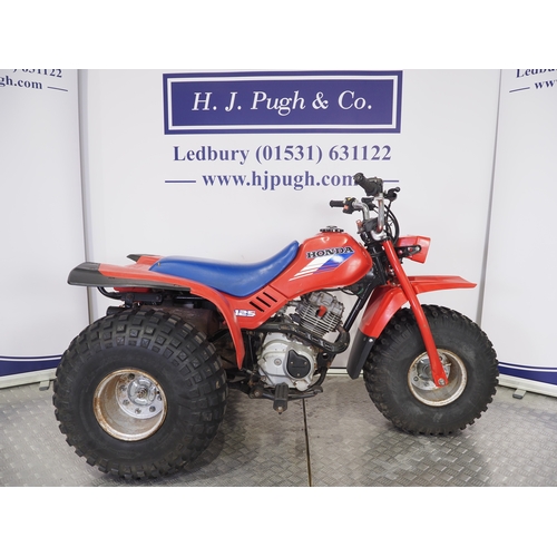 35 - Honda ATC 125M trike. 1987. 124cc
Frame No. JH3TE0106HK301839
Engine No. TE01E-2301842
Runs and ride... 