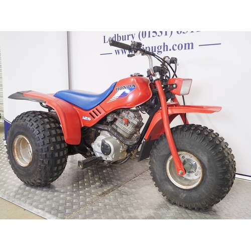 35 - Honda ATC 125M trike. 1987. 124cc
Frame No. JH3TE0106HK301839
Engine No. TE01E-2301842
Runs and ride... 