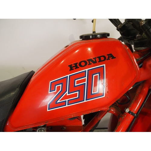 39 - Honda ATC250R trike. 1982. 248cc
Frame No. JH3T80600CC117009
Engine No. TB06E-2116741
Runs and rides... 