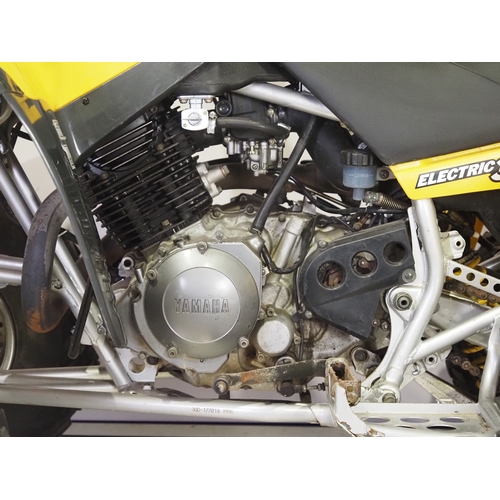 44 - Yamaha Warrior YFM350 quad. 1996. 348cc
Frame No. 3GD-177213
Engine No. 3GD-176914
Runs and rides bu... 