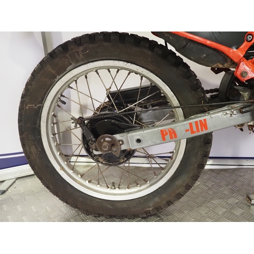 52 - Honda XL250R motocross bike. 1986. 249cc
Frame No. MD11-5106295
Engine No. MD11E-5105177
Runs and ri... 
