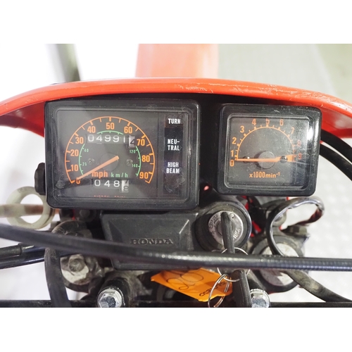 52 - Honda XL250R motocross bike. 1986. 249cc
Frame No. MD11-5106295
Engine No. MD11E-5105177
Runs and ri... 