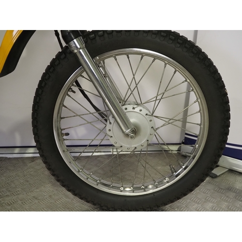 53 - Suzuki TS-185K Sierra trail bike. 1973. 185cc.
Frame No. TS185 77064
Engine No. TS185 77049
Runs and... 