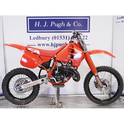 55 - Honda CR125R motocross bike. 1989. 125cc
Frame No. JH2J0103K11003449
Engine No. GE01E-5006912
Runs a... 