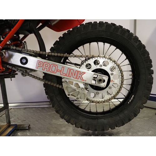 55 - Honda CR125R motocross bike. 1989. 125cc
Frame No. JH2J0103K11003449
Engine No. GE01E-5006912
Runs a... 