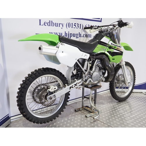 60 - Kawasaki KX500 motorcycle. 2003. 500cc
Frame No. JKAKXVEC13A035420
Engine No. KX500BE023984
Runs and... 