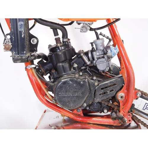 33 - Honda CR80R works motocross bike project. 1986. 80cc
Frame No. HE04-1300415
Engine No. HE04E-1300374... 