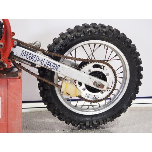 33 - Honda CR80R works motocross bike project. 1986. 80cc
Frame No. HE04-1300415
Engine No. HE04E-1300374... 