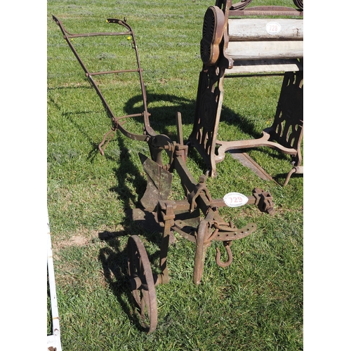 729 - Horse drawn plough