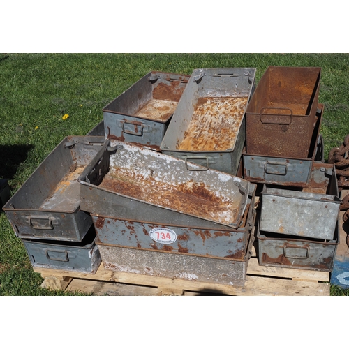 Lot 734       