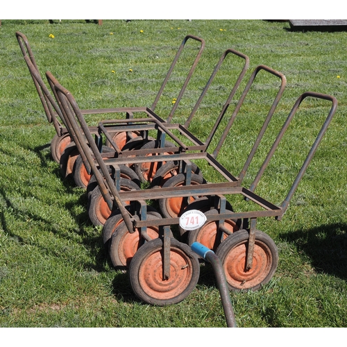 741 - 4 wheeled garden trolley chassis - 4