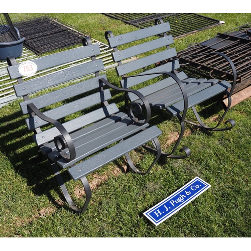 Lot 753       
