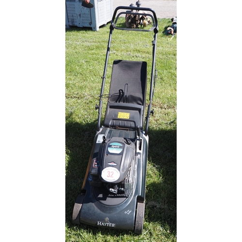32 - Hayter Spirit 41 mower. Runs and drives
