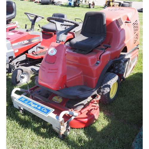 40 - Gianni Ferrari ride on mower 15HP. Key in office