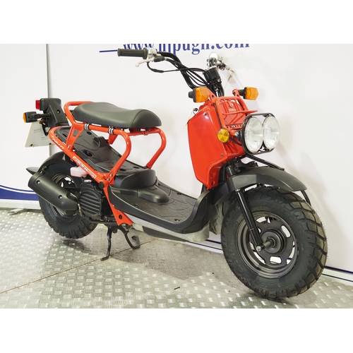 Honda NPS50 Zoomer scooter. 2006. 50cc Frame No. JH2AF66A86K100146