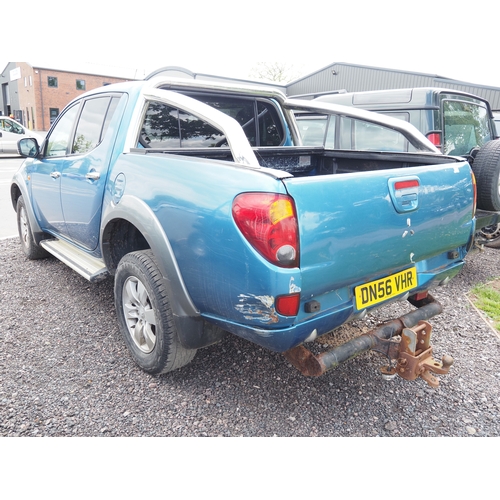 3025 - Mitsubishi L200 Elegance double cab pick up. 2477cc. Showing 153,790 miles. Reg. DN56 VHR. Key and n... 