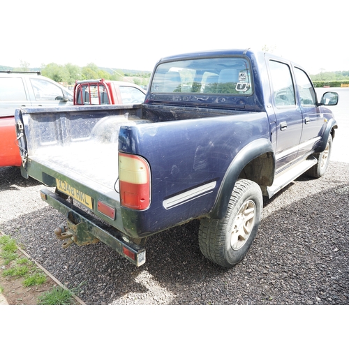3029 - Toyota Hilux 2.4td double cab pick up. Showing 138,354 miles. Declared CAT S 13/01/18. Reg. X348 HKL... 