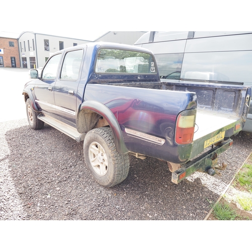 3029 - Toyota Hilux 2.4td double cab pick up. Showing 138,354 miles. Declared CAT S 13/01/18. Reg. X348 HKL... 