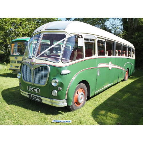 Bedford Duple Vega SB coach. 1956. 41 seater. 5 Litre petrol. Runs ...