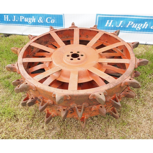 Lot 5         