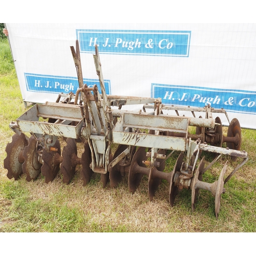 Lot 7         
