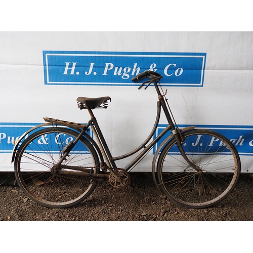 Lot 1003      