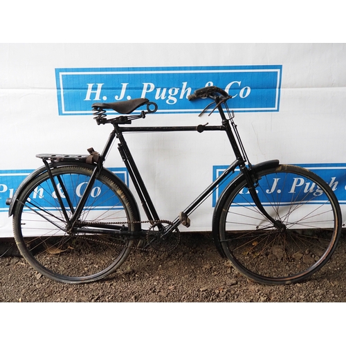 Lot 1005      