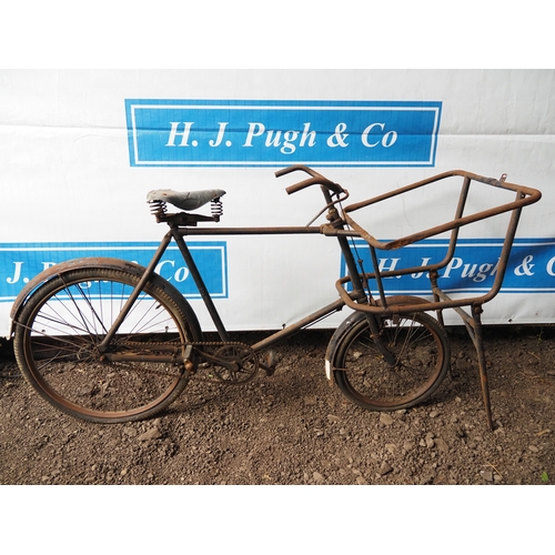 1011 - Hercules butchers bike with Dunlop seat