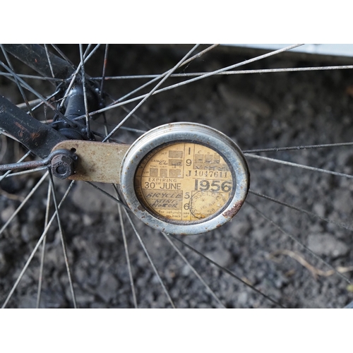 1014 - Robin Hood ladies bicycle with Mini Moto. C/w tax disc from 1956. Reg. VMT 276