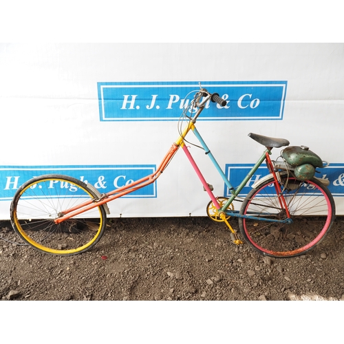 1019 - Custom Chopper bicycle with Mini Moto engine