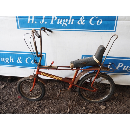 1020 - Raleigh 3 speed Chopper bicycle with Sturmey Archer gear change