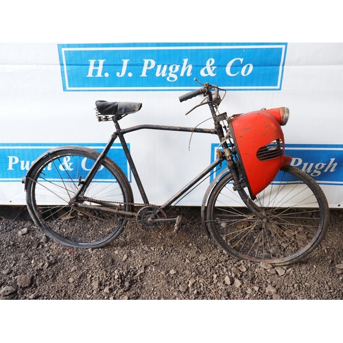 1035 - Vintage gents bicycle with Cymota front engine. No. L005494