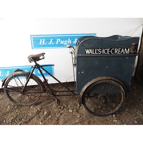 1053 - Believed Warrick Walls ice cream tricycle with Brooks seat. Frame no. W959. Circa 1970s