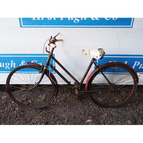 1057 - Vintage childs bicycle