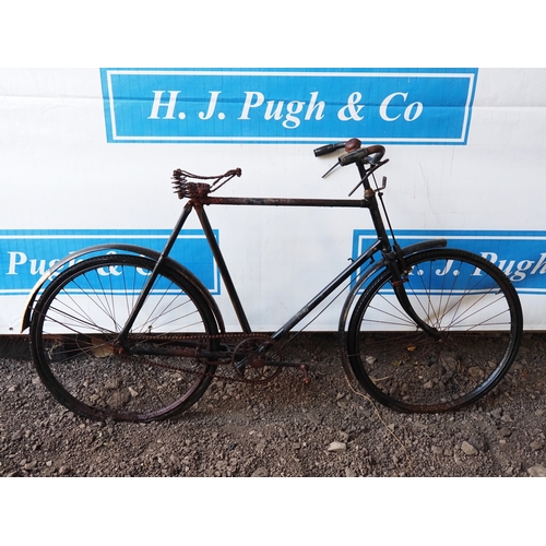 1058 - The Norman Light Roadster gents bicycle. No seat