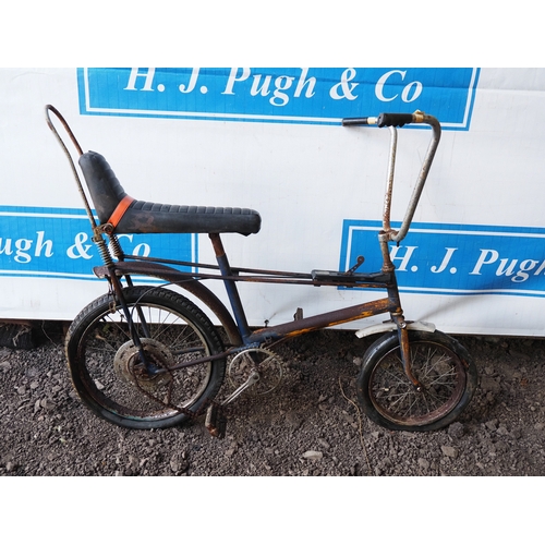 1021 - Raleigh mk 1, 3 speed chopper bicycle